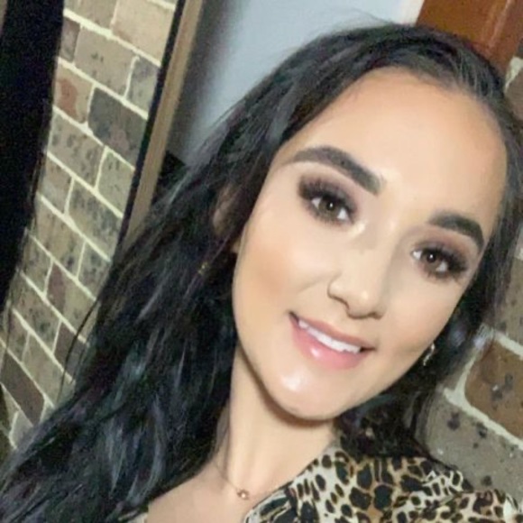 Meet your Posher, Brittany - Picture 1 of 1